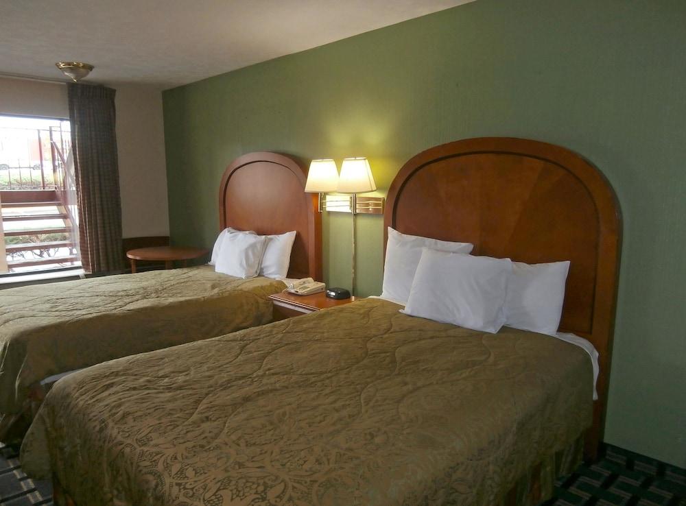 Americas Best Value Inn Augusta S photo 11
