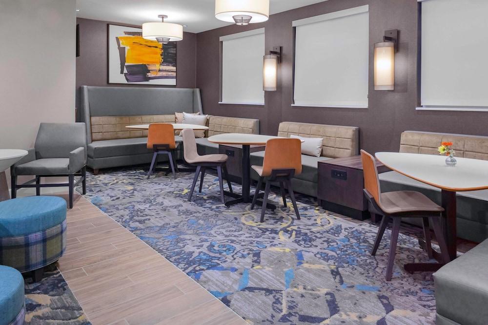 Residence Inn by Marriott St. Louis West County photo 16