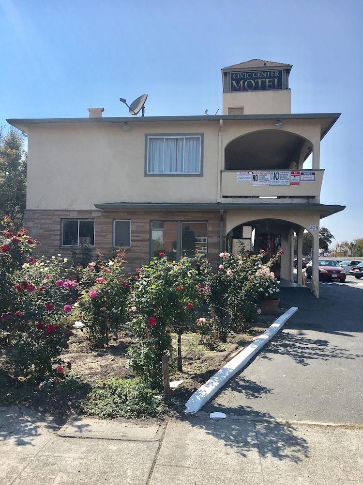 Motel 6 Richmond, CA – Civic Center photo 7