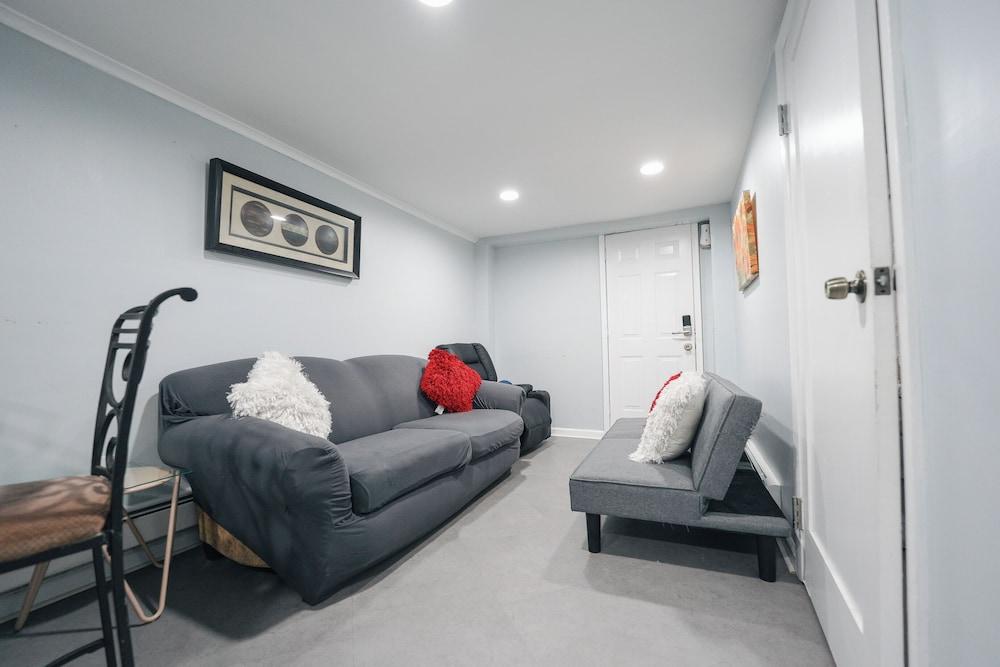 Hudson Hideaway - 3BD NYC Access photo 23