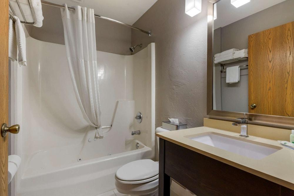 Quality Inn Sallisaw photo 19