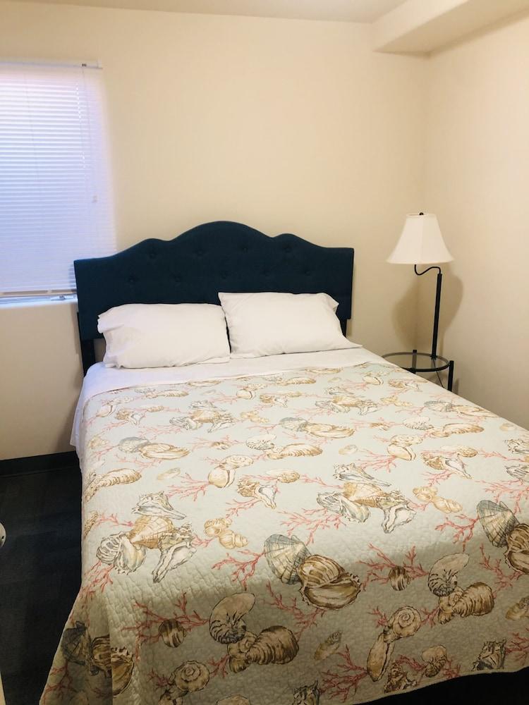 Thunderbird Motel photo 4