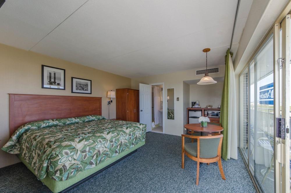 Attache Motel photo 19