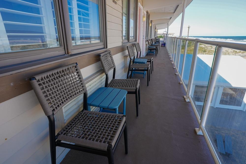 Spray Beach Oceanfront Hotel photo 39