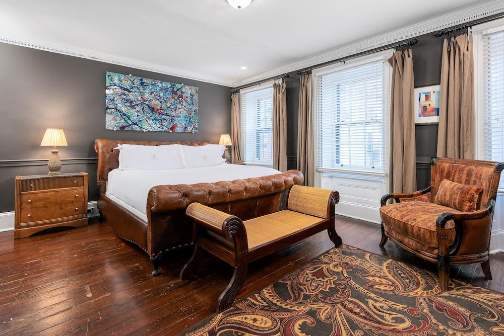 The DWIGHT D Hotel photo 34