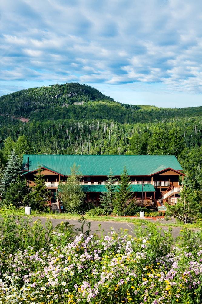 Eagle Ridge Resort at Lutsen Mountains photo 34
