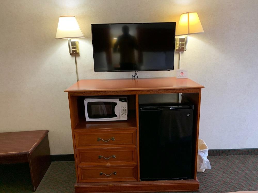 Coachman's Inn Motel photo 10