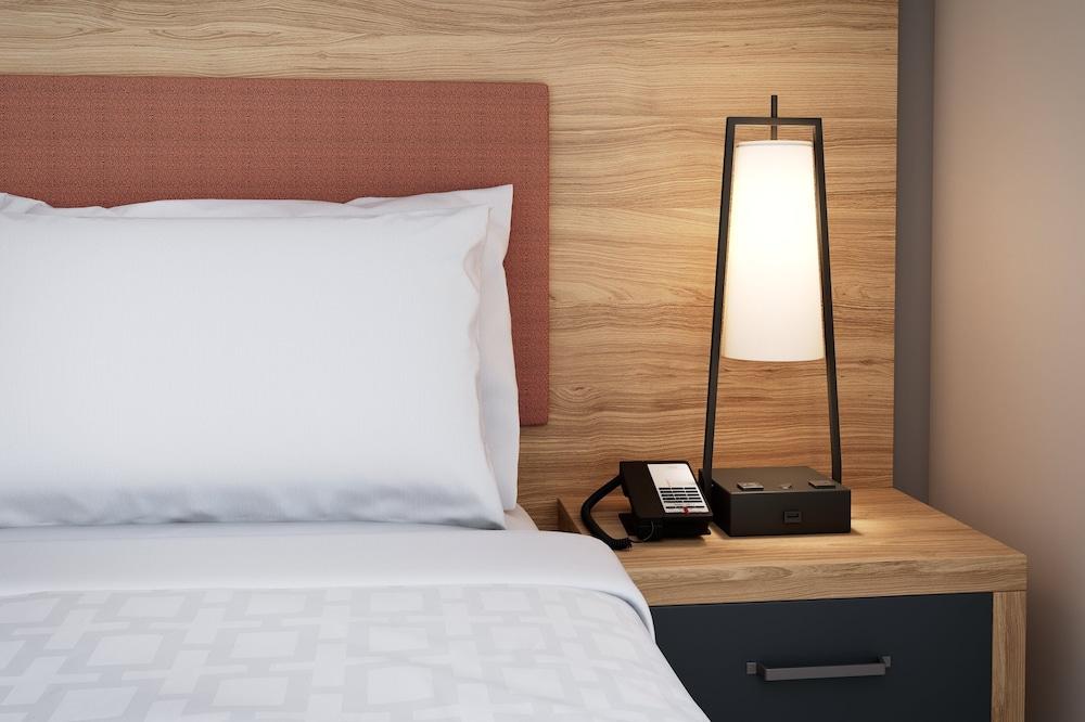 Candlewood Suites Houston NE - Stafford by IHG photo 9