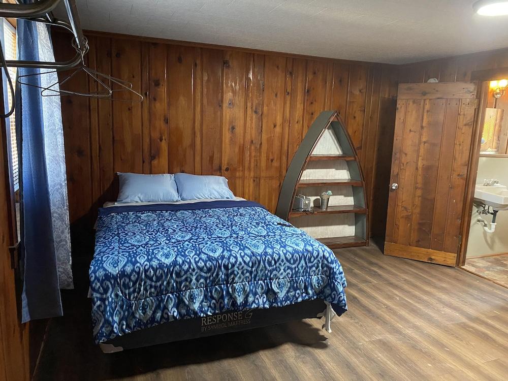 Fireside Lodge photo 6