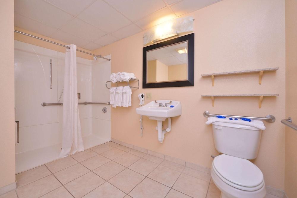 Quality Inn & Suites Williamsport photo 39