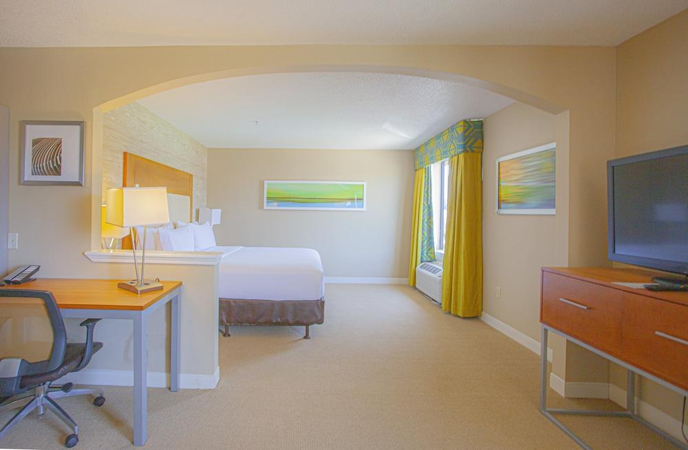 Holiday Inn & Suites Spring- The Woodlands Area by IHG photo 31