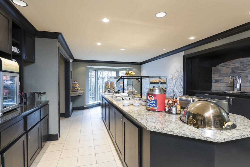 Staybridge Suites Chicago-Oakbrook Terrace by IHG photo 26