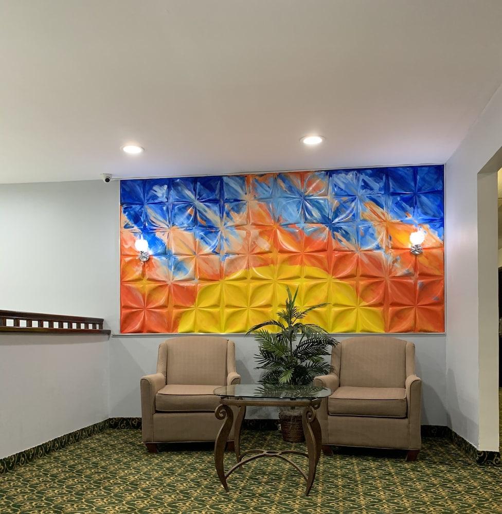Days Inn by Wyndham Greenville South/Mauldin photo 64