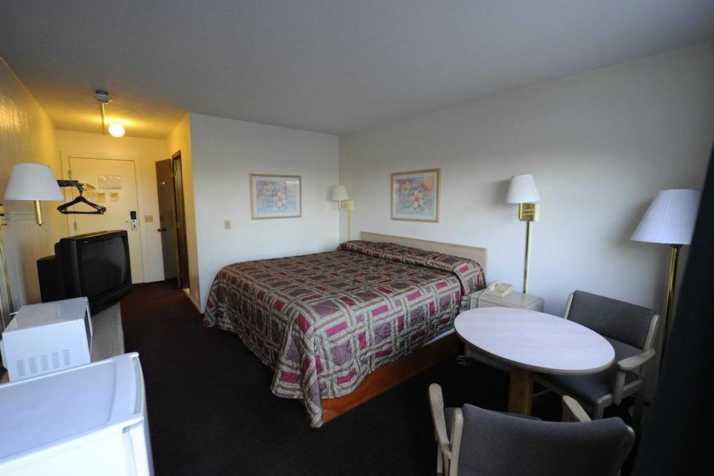 Heritage Inn photo 15