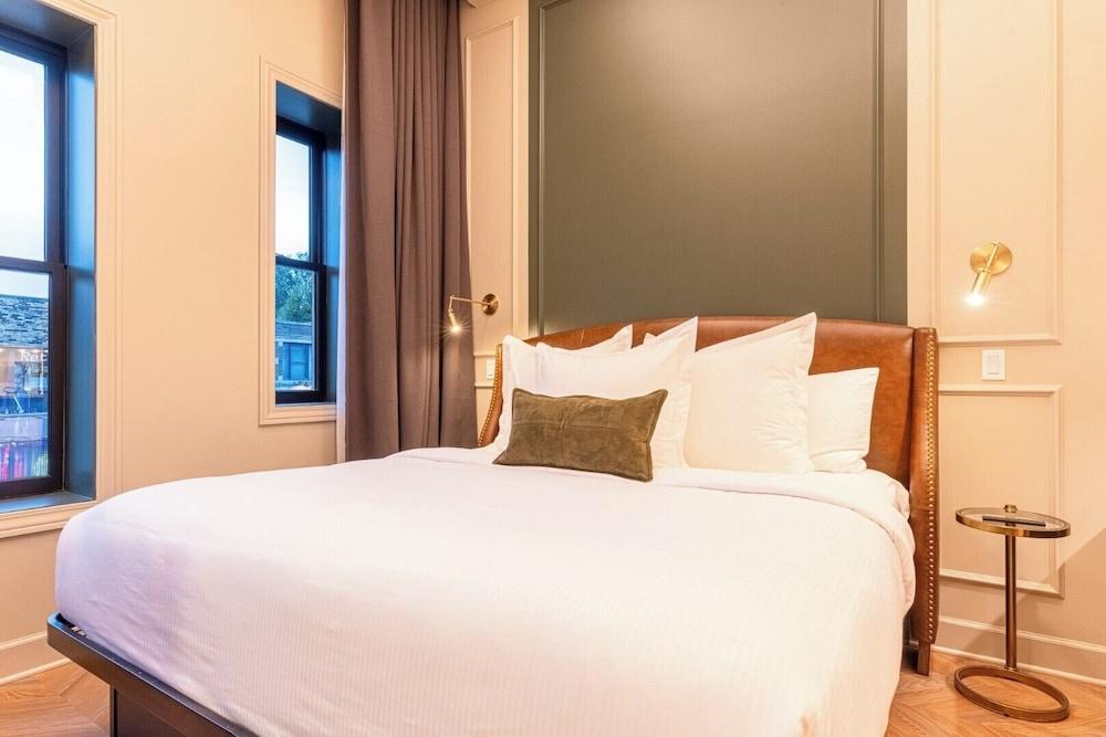 Sinclair Suites photo 7