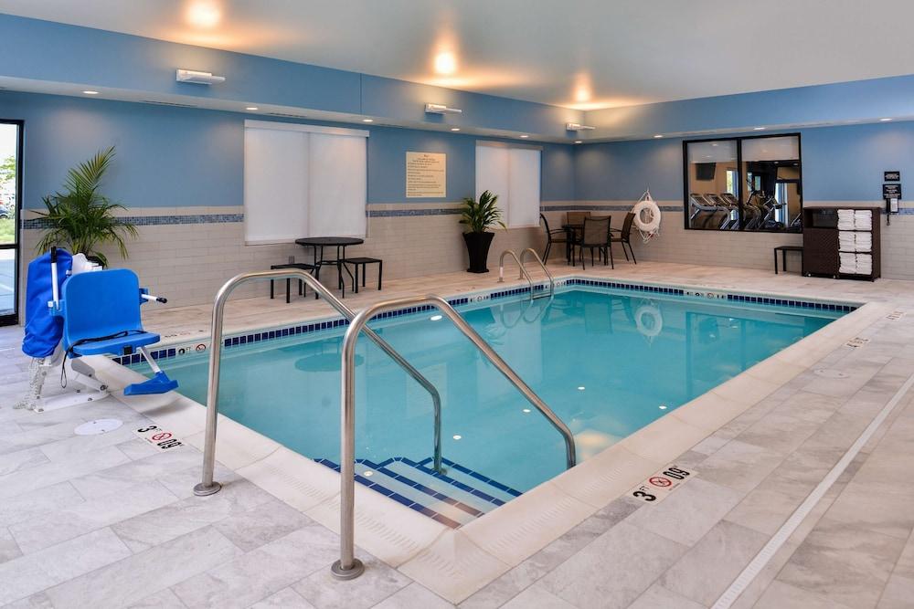 Hampton Inn Omaha Airport photo 22