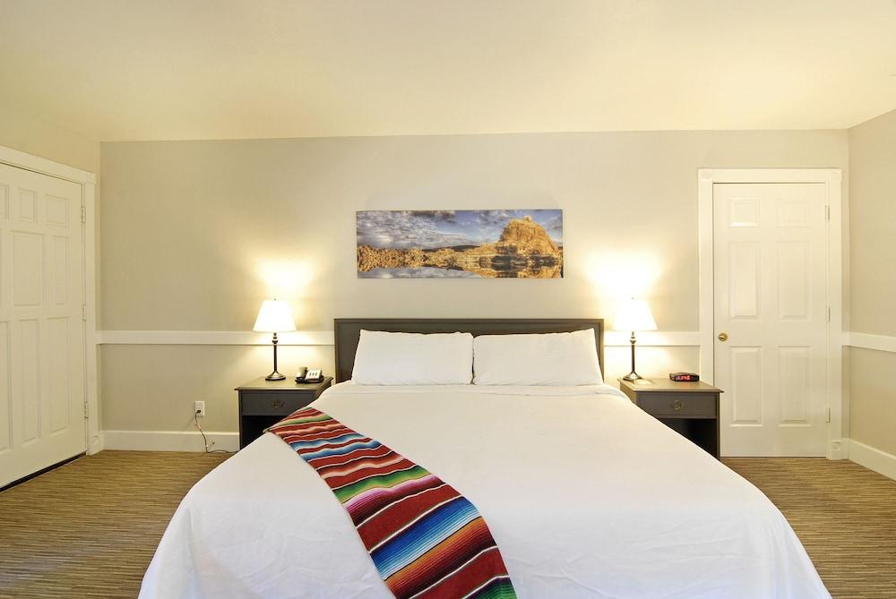 Palm Canyon Hotel & RV Resort photo 57