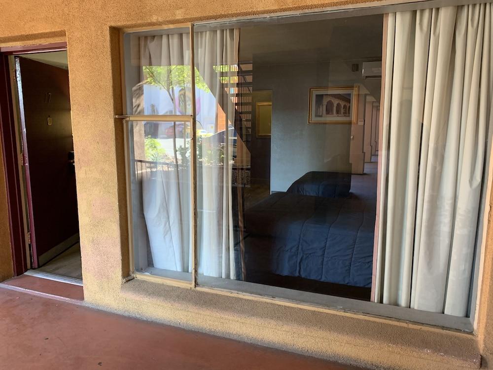 City Center Motel photo 9