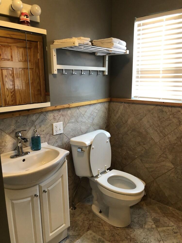 Alexanders Landing photo 96