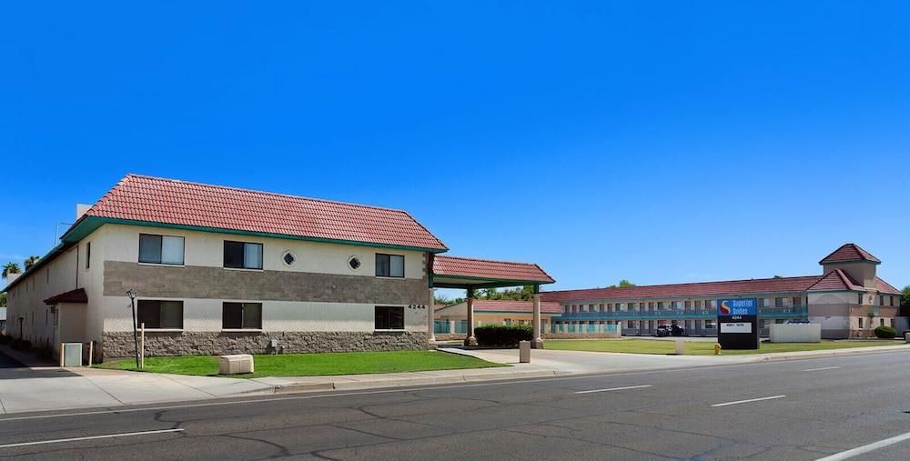 Superior Suites Phoenix Mesa photo 2