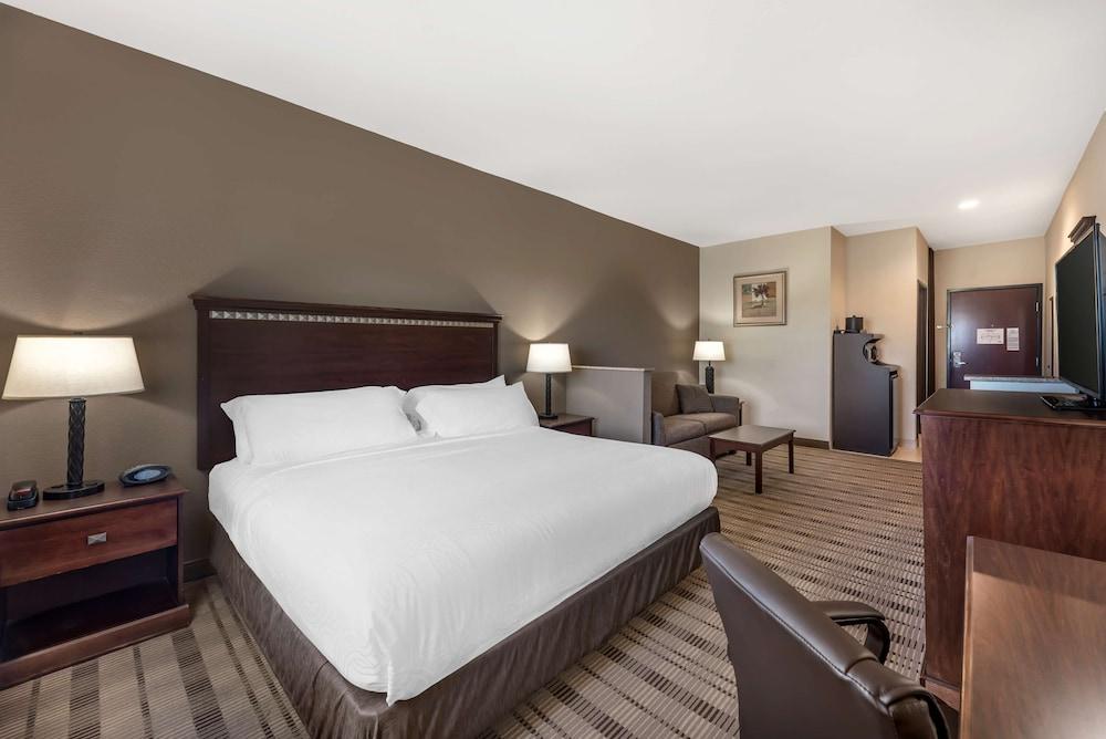Best Western La Grange Inn & Suites photo 9