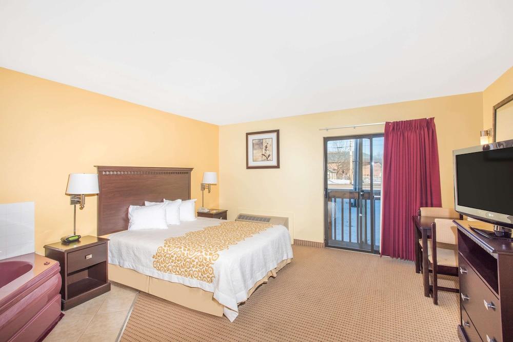 Days Inn by Wyndham Colchester Burlington photo 10