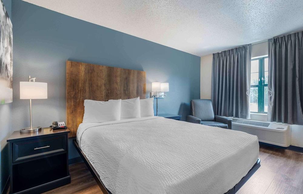 Extended Stay America Select Suites - Charlotte - Tyvola Rd. photo 6