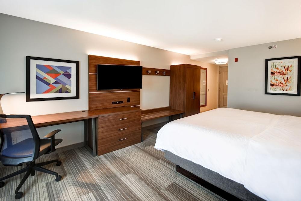 Holiday Inn Express & Suites Schererville by IHG photo 8