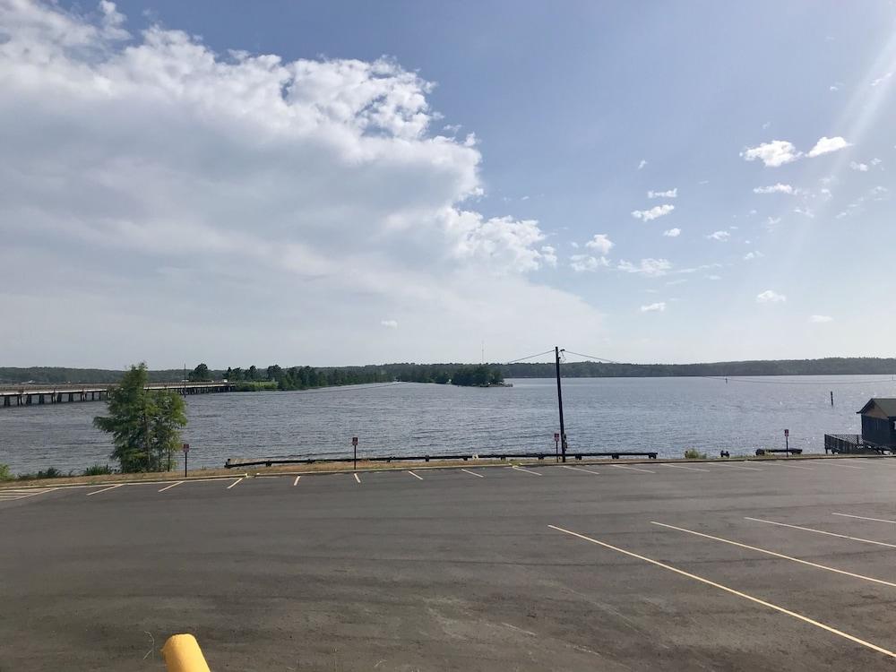 D'Arbonne Lake Motel photo 14