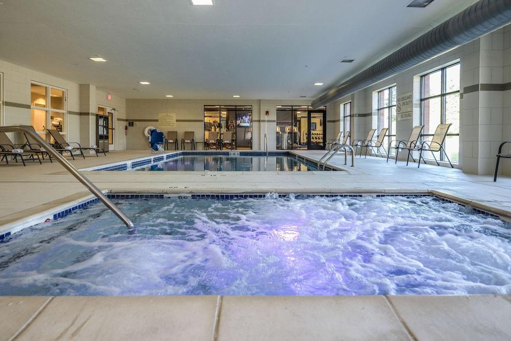 Hampton Inn Brighton photo 55