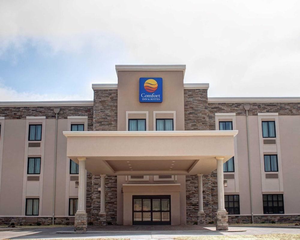 Comfort Inn & Suites Caldwell — hotel in Caldwell