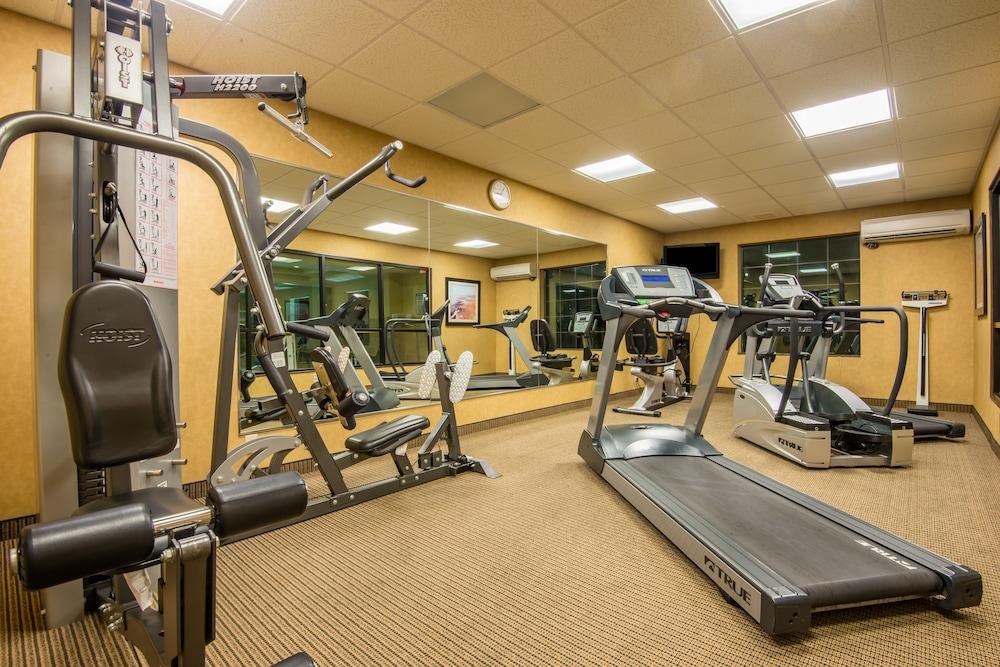 Holiday Inn Express Hotel & Suites Clovis by IHG photo 31