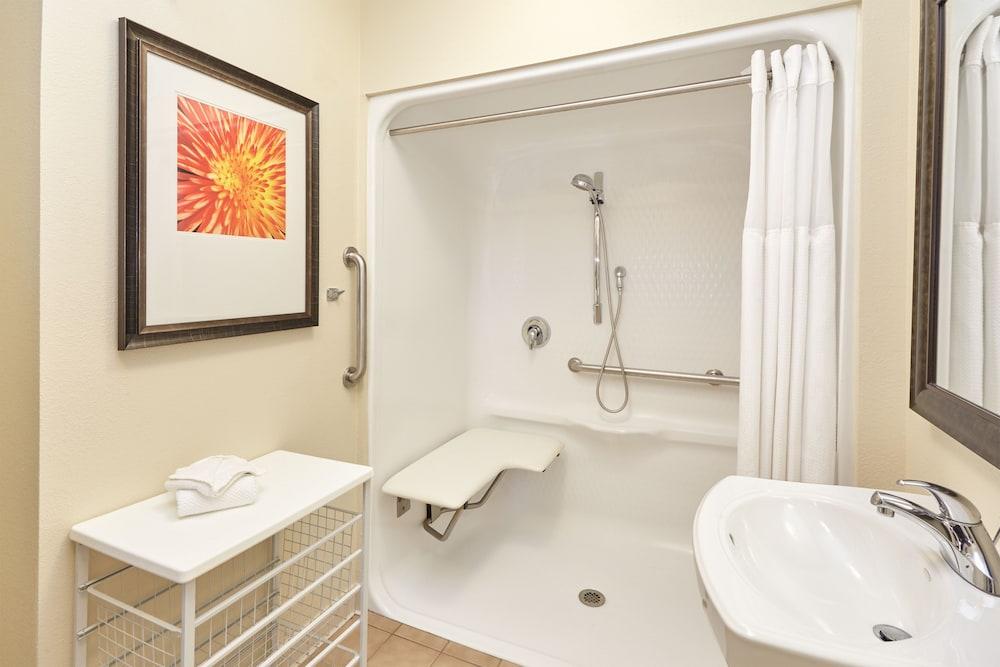 Staybridge Suites Chicago - Glenview by IHG photo 46