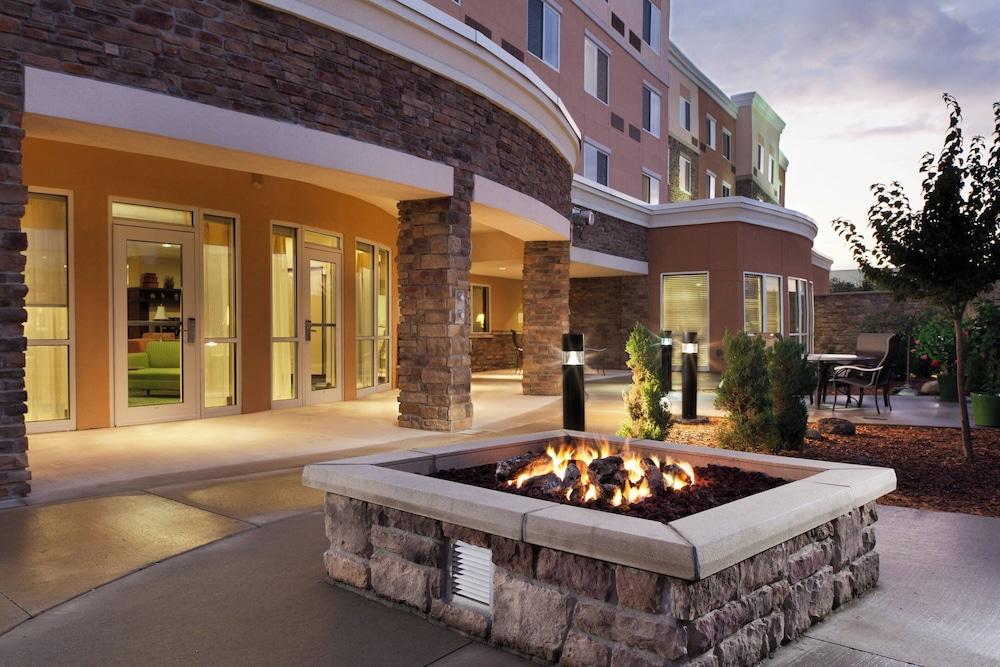 Courtyard Marriott Ankeny photo 2