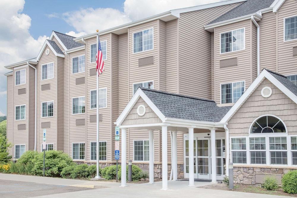 Microtel Inn & Suites by Wyndham Mansfield — hotel in Mansfield