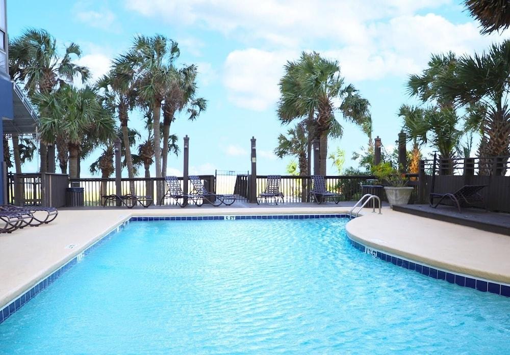 Sun N Sand Resort photo 31