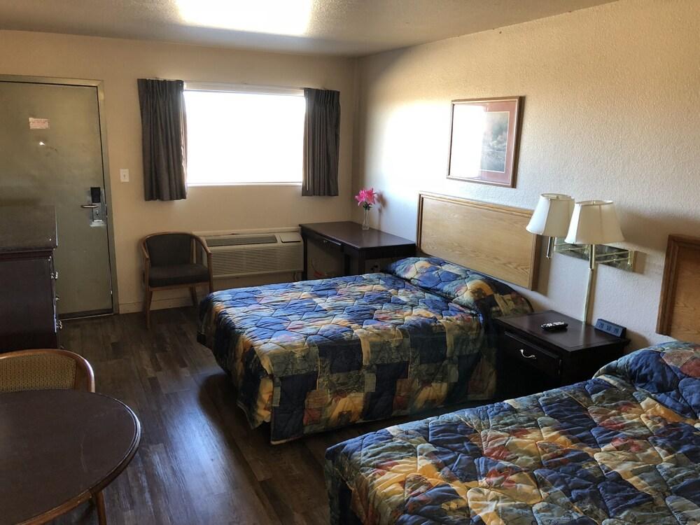 Rosener's Inn and banquet center photo 23