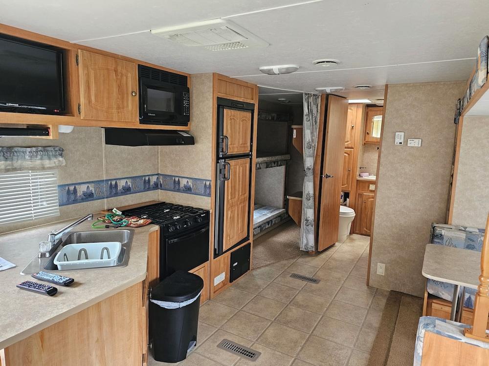 River Country Motor Lodge photo 29