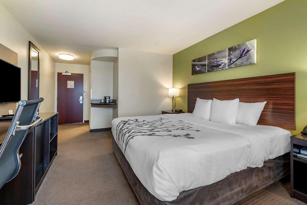 Sleep Inn & Suites Oakley I-70 photo 21