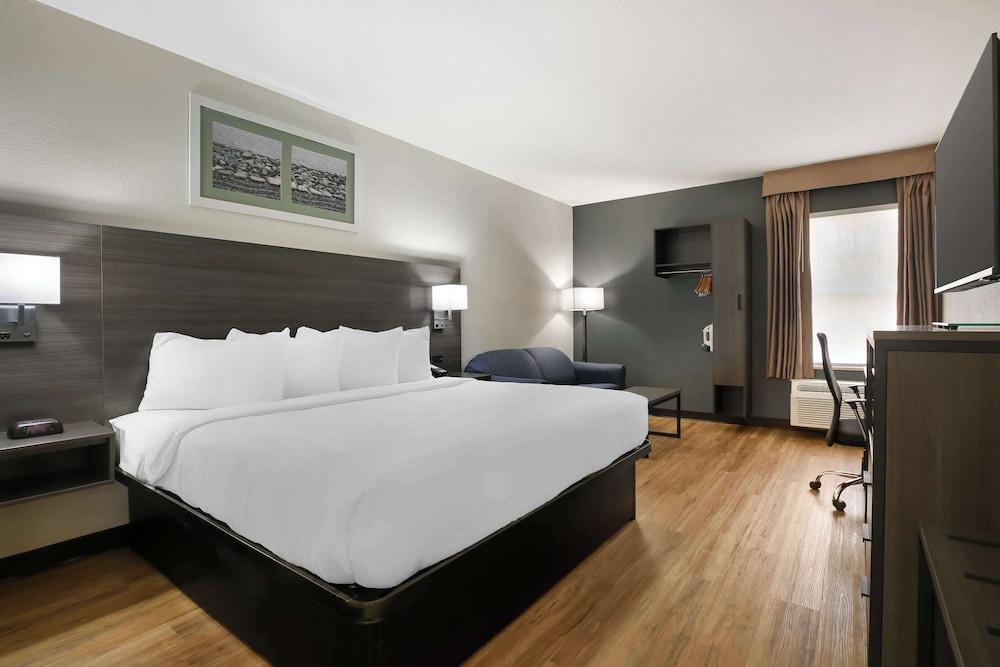 Best Western Mystic Hotel photo 13