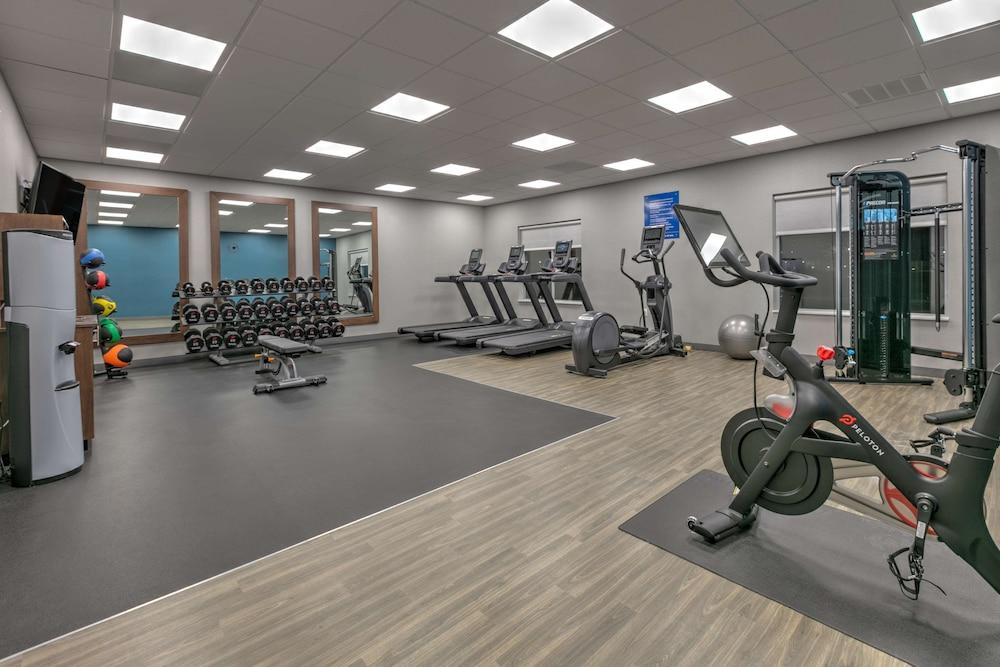 Hampton Inn & Suites Port Lavaca photo 11