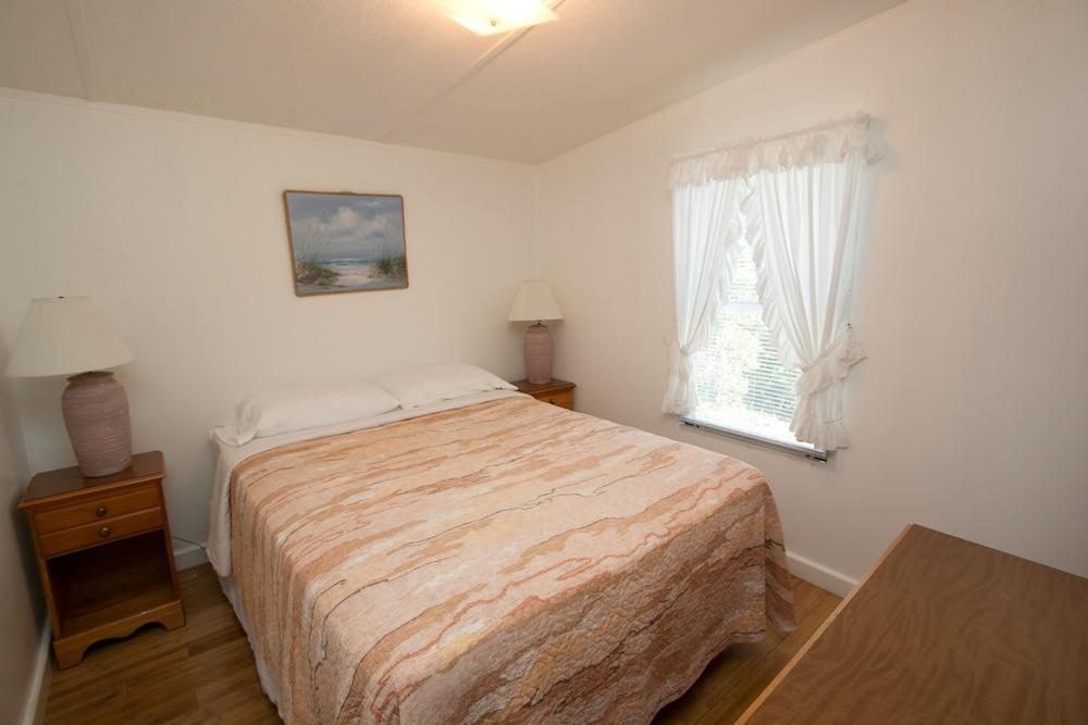Outer Banks Motel - Village Accommodations photo 91