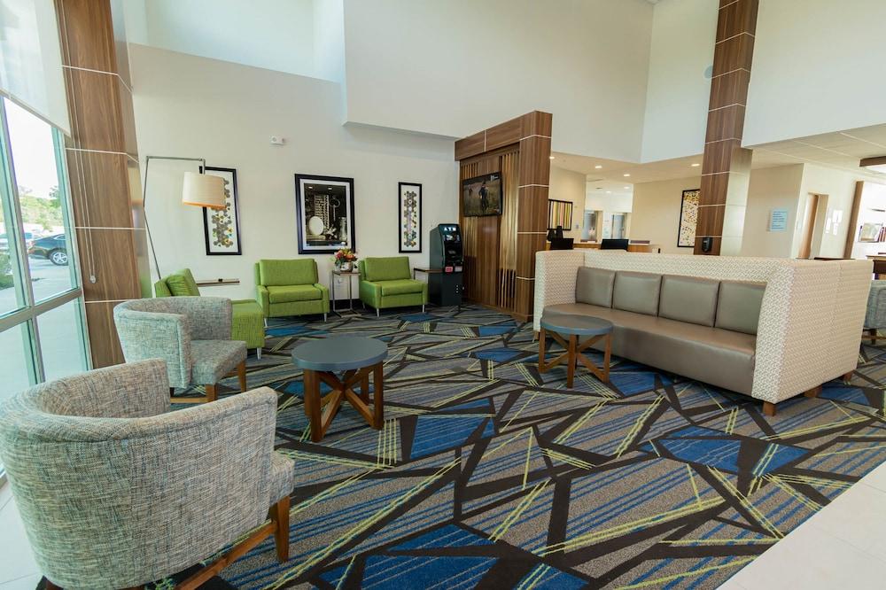Holiday Inn Express & Suites Houston North I-45 Spring by IHG photo 35