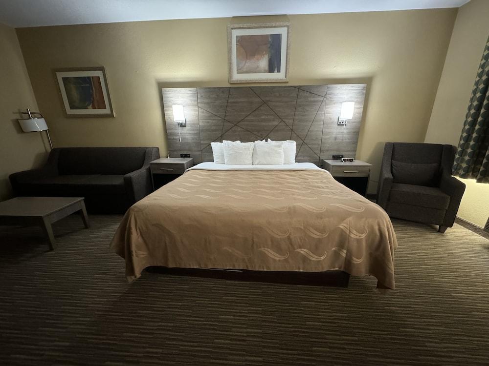 Quality Inn Forsyth - Decatur photo 8