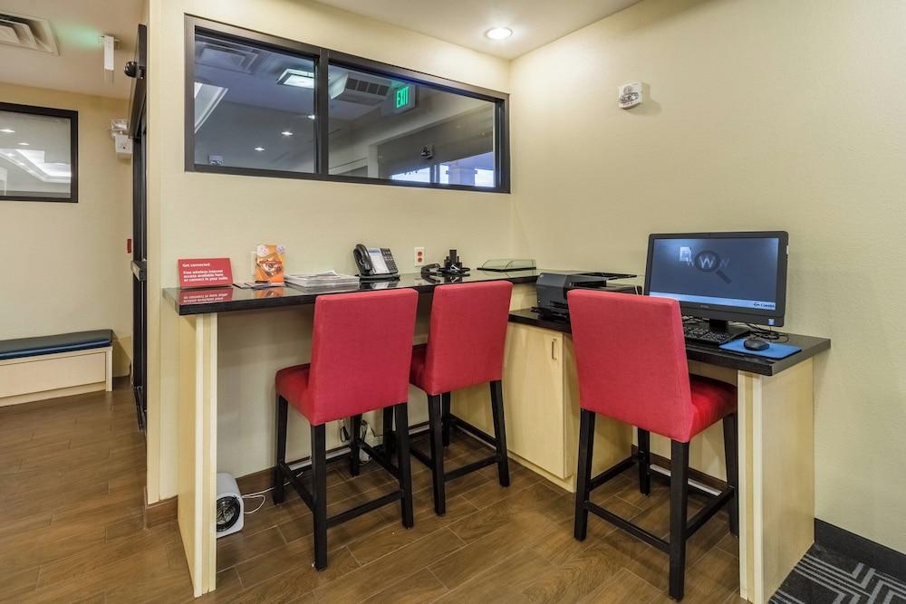 Marriott TownePlace Suites Dayton North photo 20