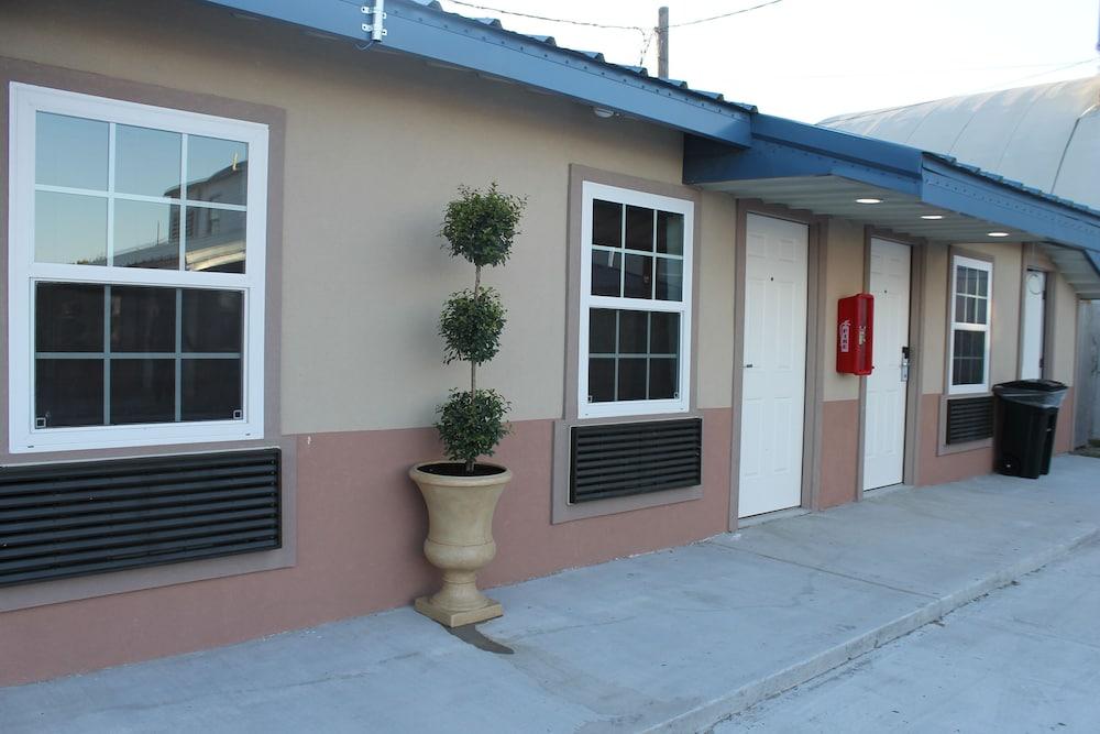 Harbour Inn photo 19