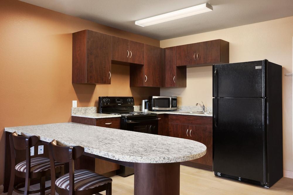 Microtel Inn & Suites By Wyndham Pecos photo 4