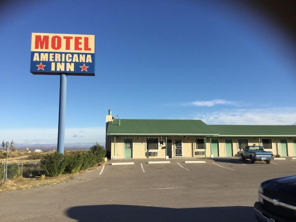 Americana Inn photo 10