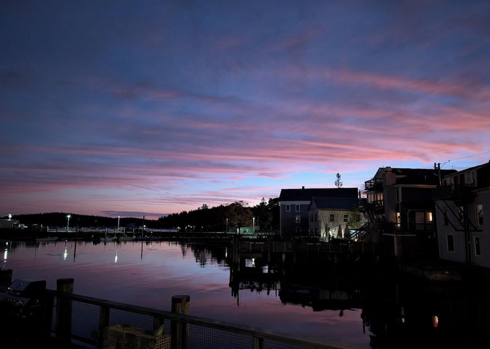 Inn on the Harbor photo 14