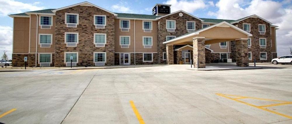Stanton Inn & Suites photo 42